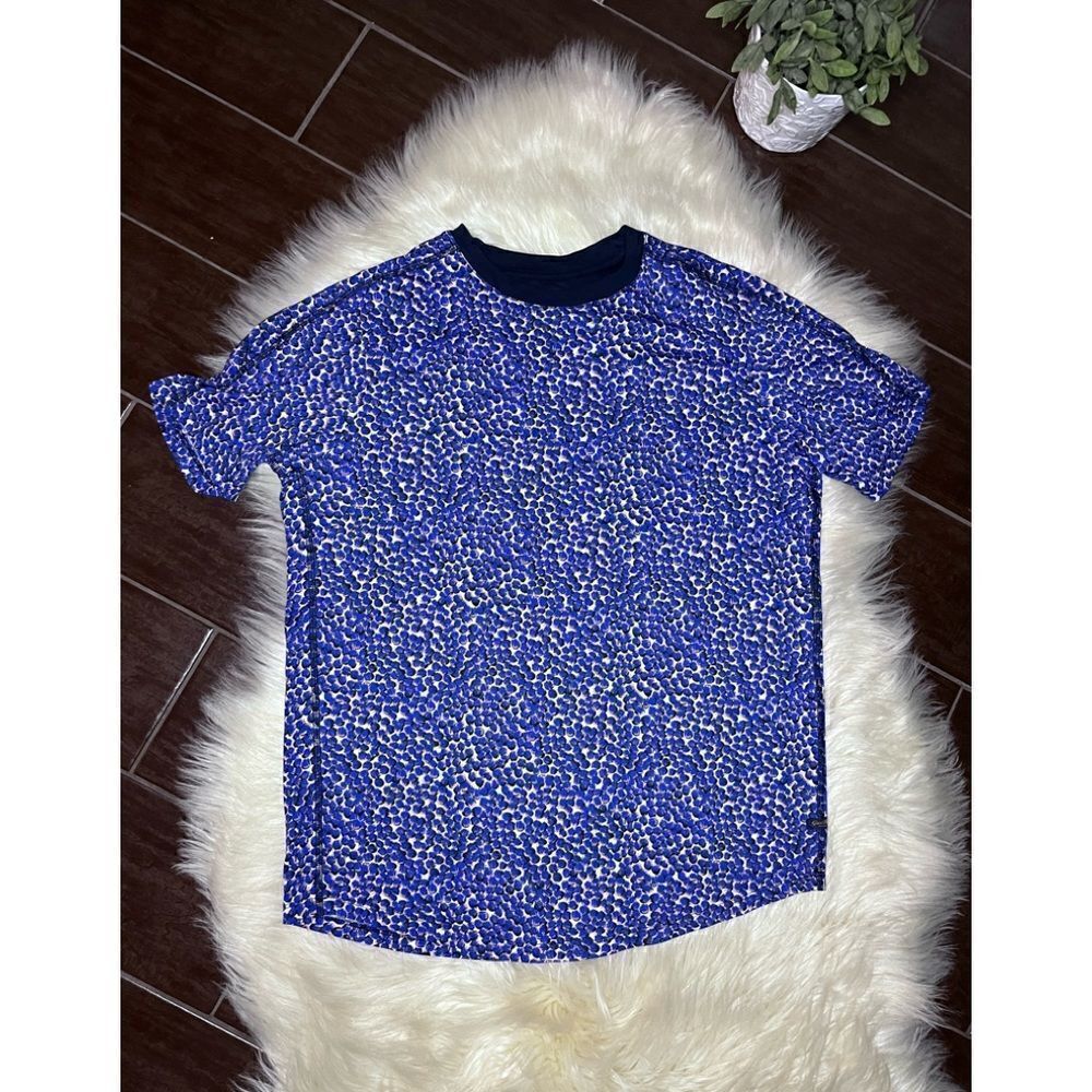 Good Man Navy blue/orange printed short sleeved shirt sz Medium